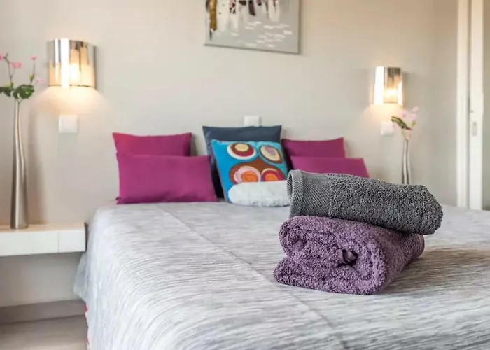 River View Apartment *