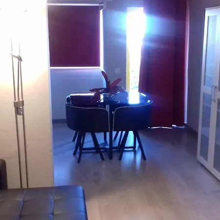 River View Apartment *