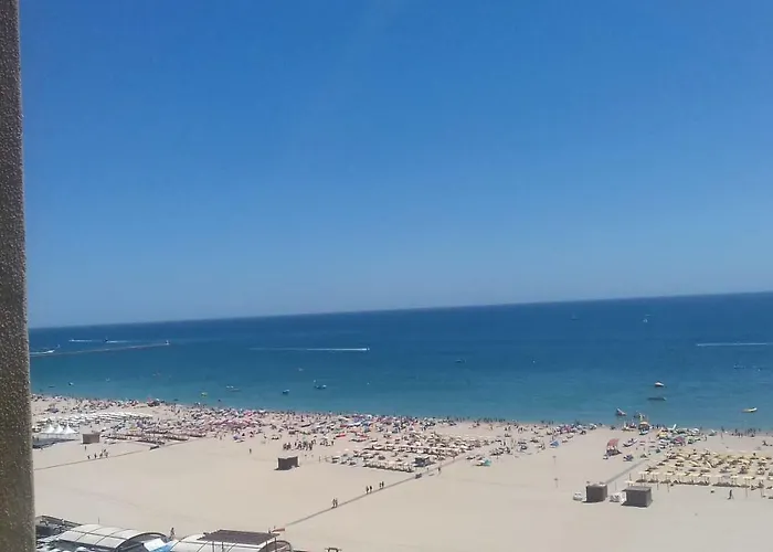 River View Апартаменти *